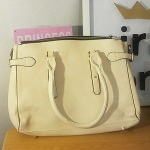 Cream tote